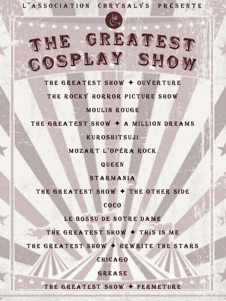 Affiche de The Greatest Cosplay Show : sur un fond de chapiteau à rayures, le programme du spectacle numéro par numéro, de l'ouverture à la fermeture.
